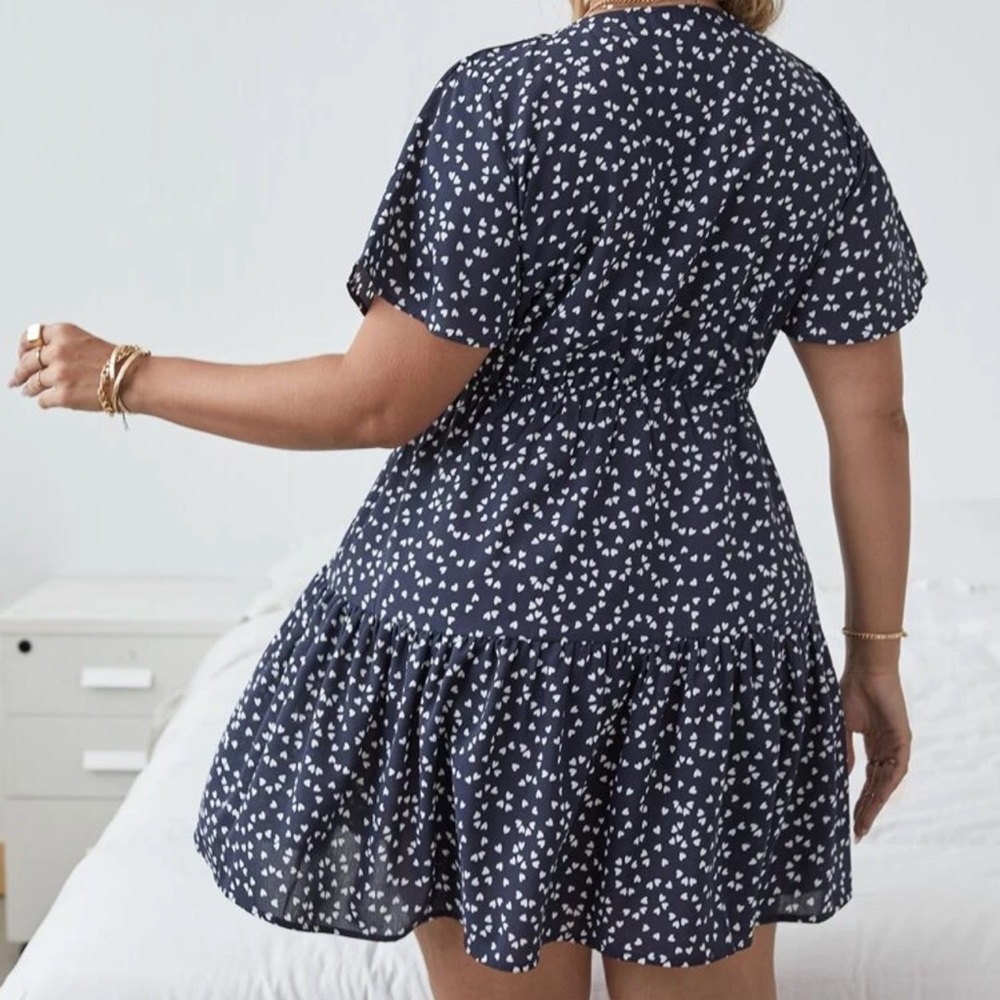 Boho ruffle frill short sleeve heart print v neck dress light blue - Picture 4 of 11